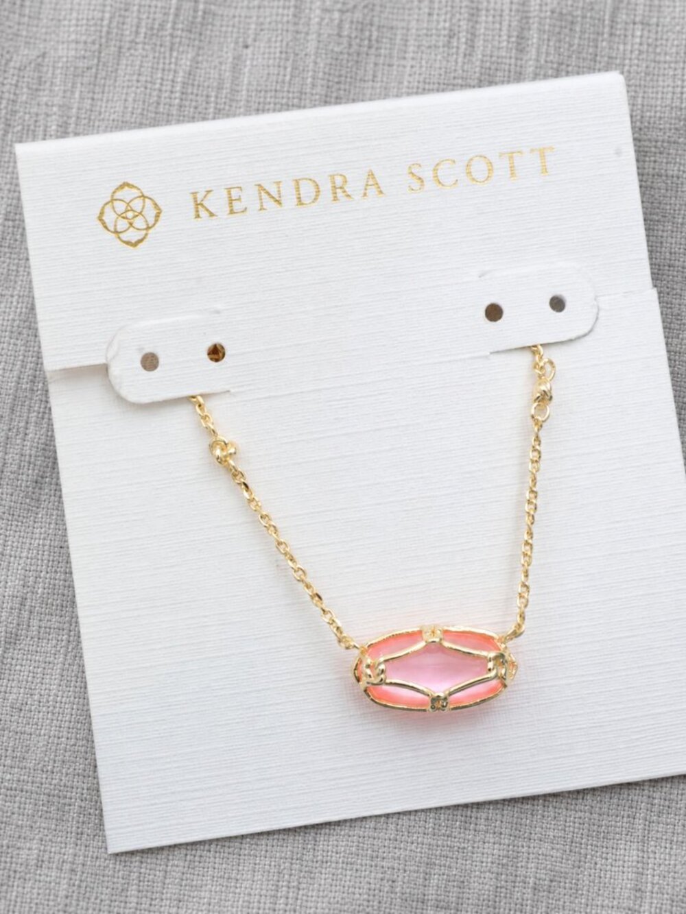 Kendra Scott elisa lattice frame gold necklace & blush lvory mother pearl